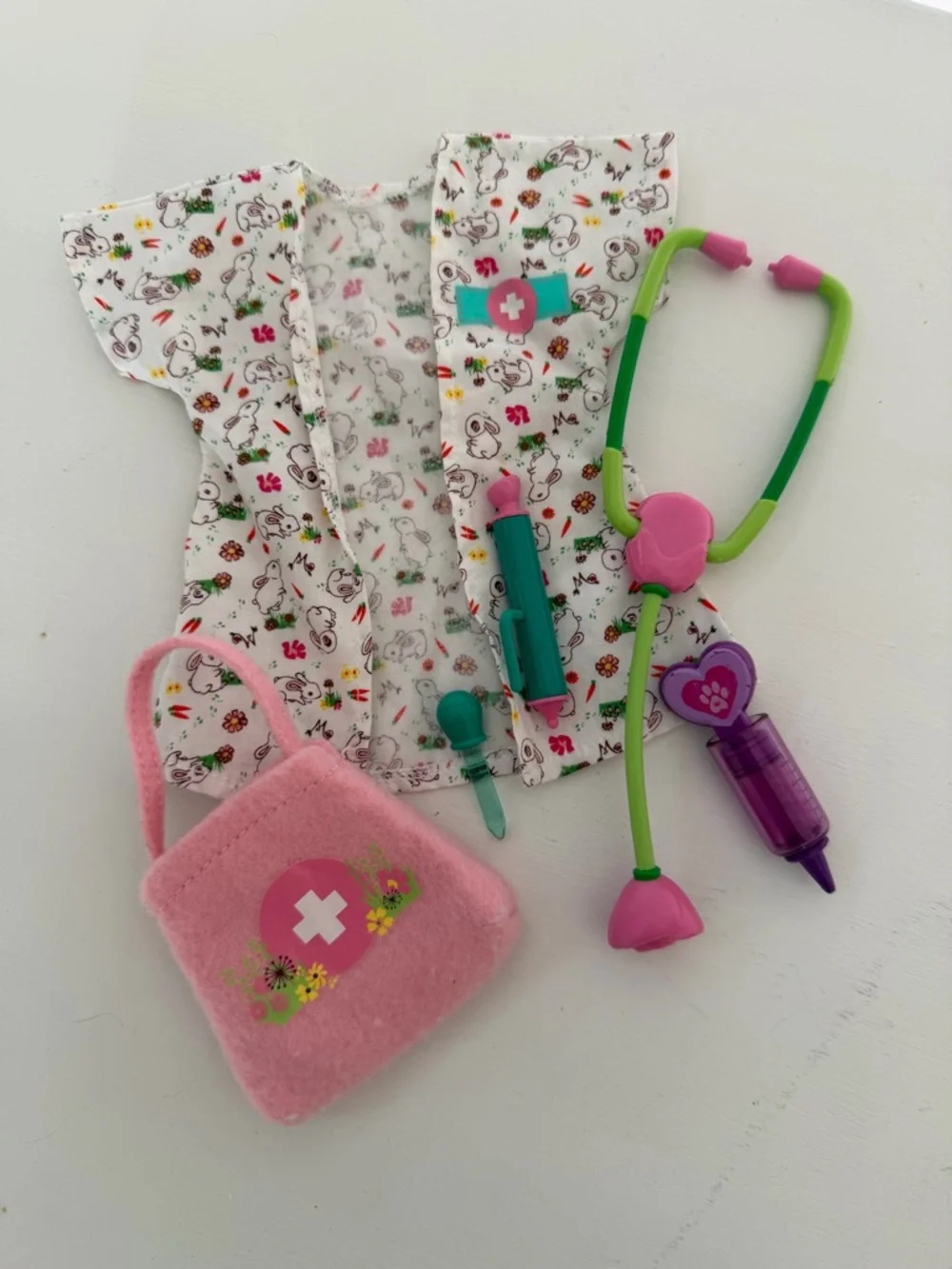 American Girl doll Vet Accessory Set with a additional items from another AG set - Picture 3 of 9